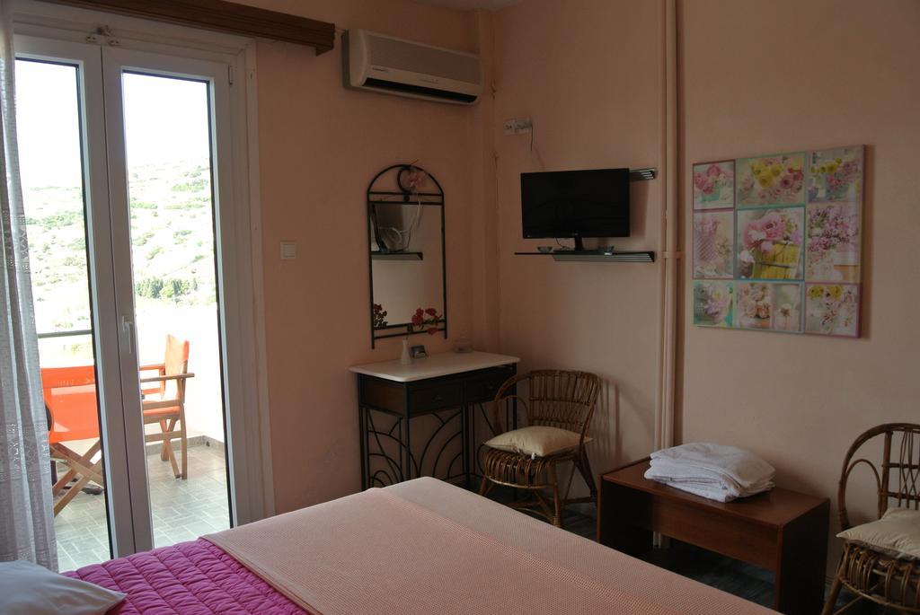 Meltemi Aparthotel บาทซี ภายนอก รูปภาพ