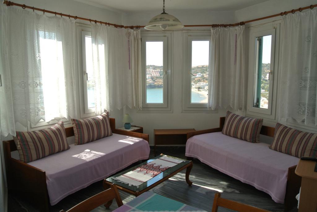Meltemi Aparthotel บาทซี ภายนอก รูปภาพ